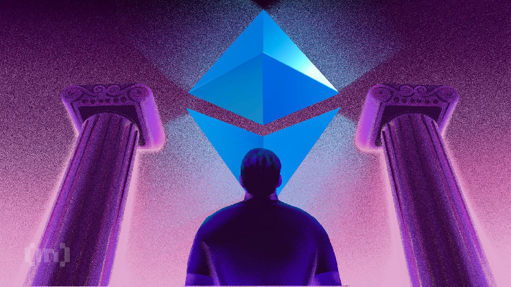 Ethereum (ETH) struggles to hit $2,000 with weak whales accumulation