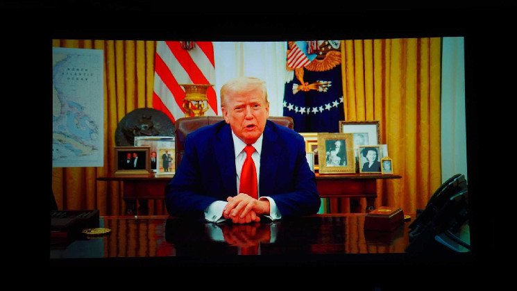 Cryptocurrency "will expand control of the US dollar," Trump says