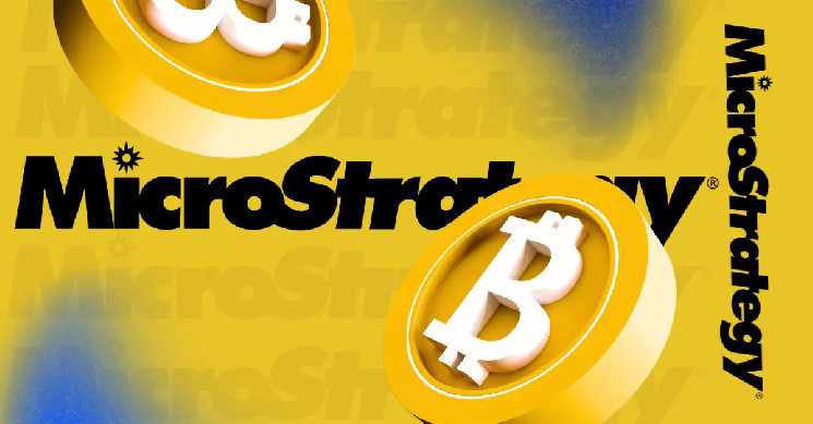 MicroStrategy's Bitcoin Strategy Backfire? Stock will fall by 40%!